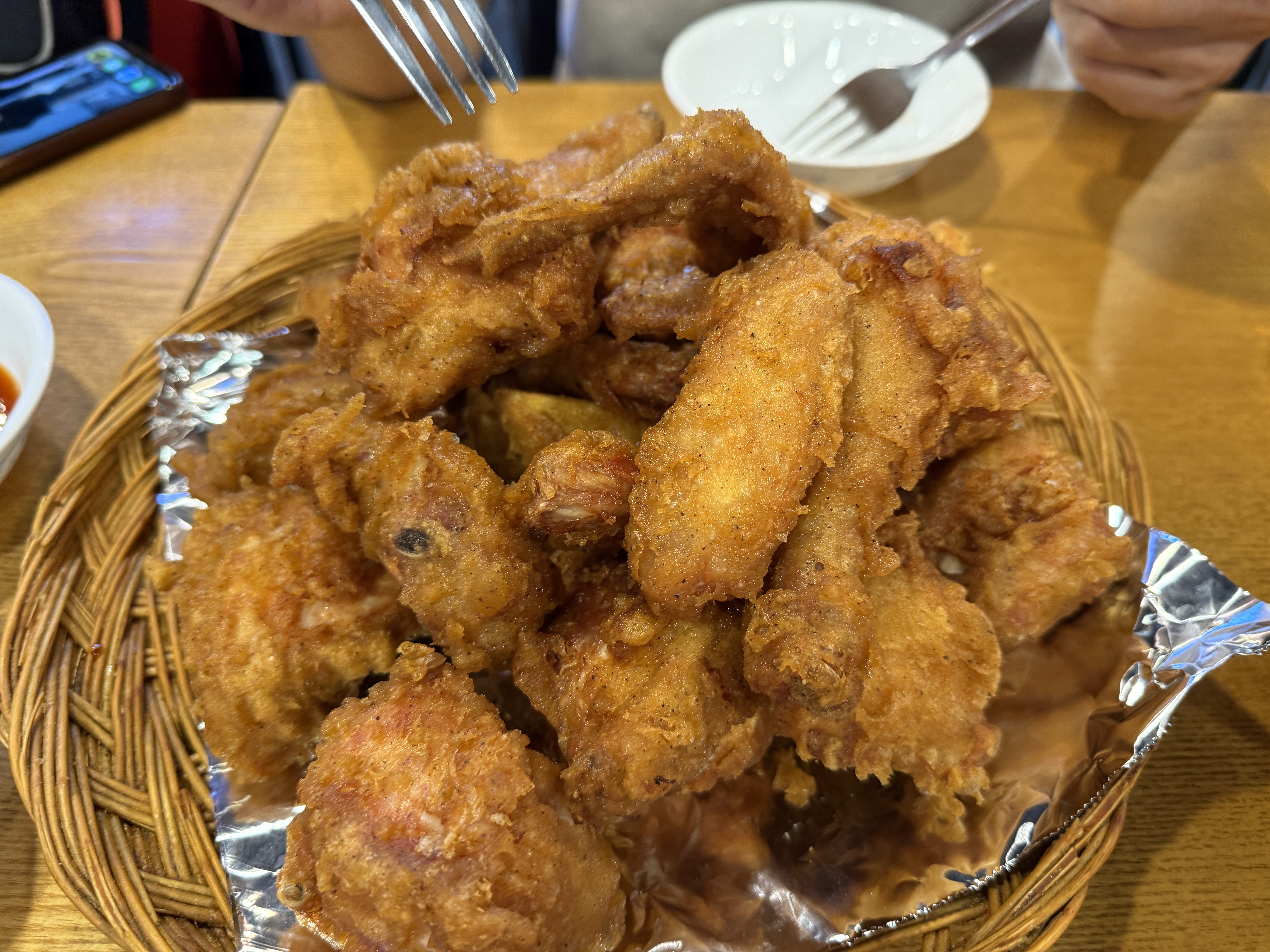 핸썸가이즈에 나온 서울 3대 치킨! 부천 신중동역 부암동치킨 내돈내산 후기