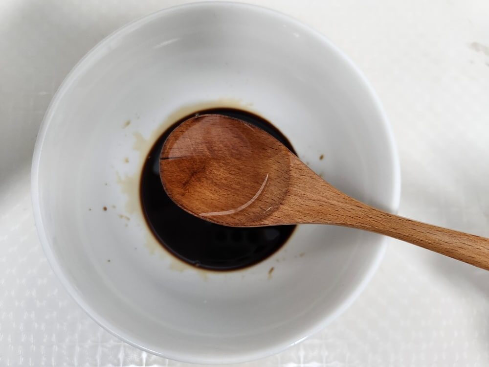 양념장에 맛술 넣기