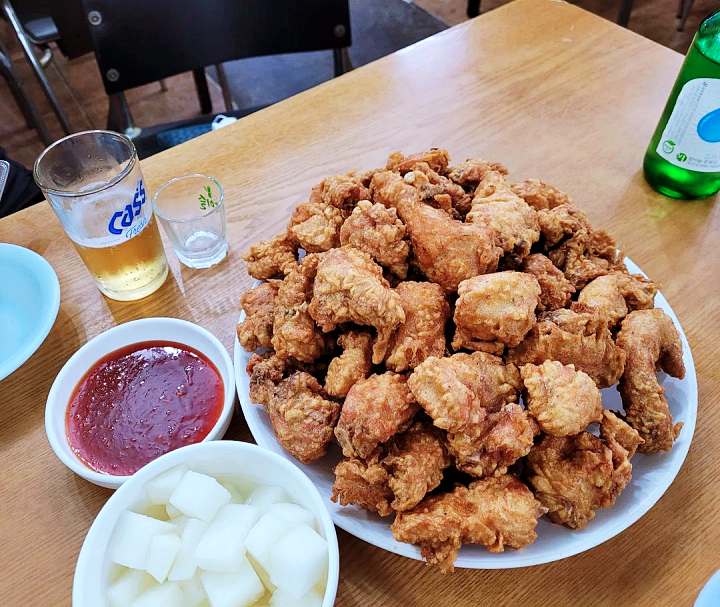 광주 가게 후라이드 치킨 양념 통닭 닭강정 50년 전통 양동시장 명물 닭똥집 튀김 택시맛객 맛집 추천