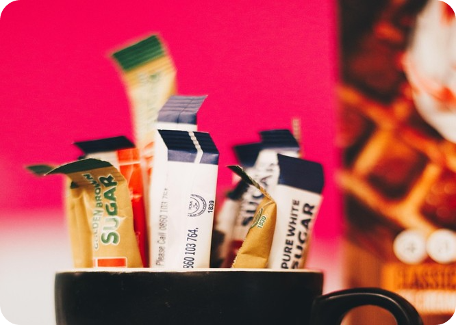 탈모의 원인? 매일 마시는 에너지 드링크와 음료 습관