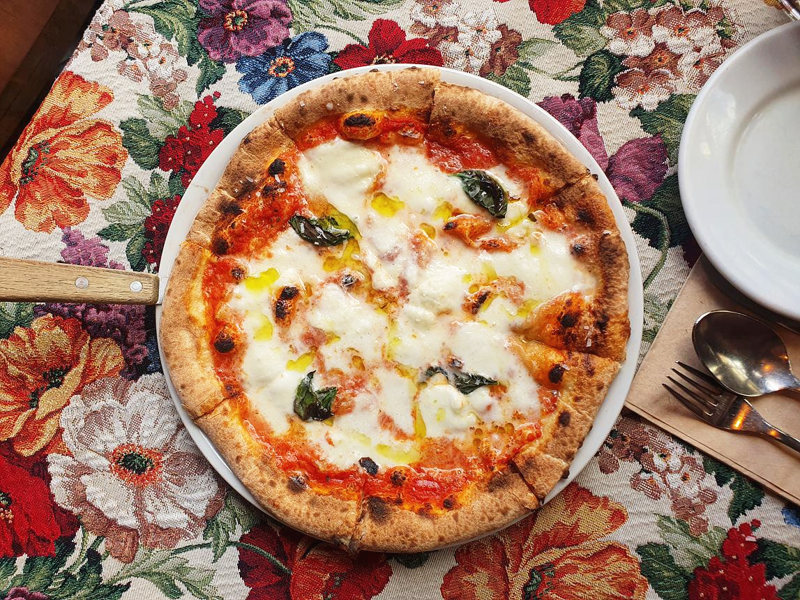 해방촌-알마또-마르게리따-피자