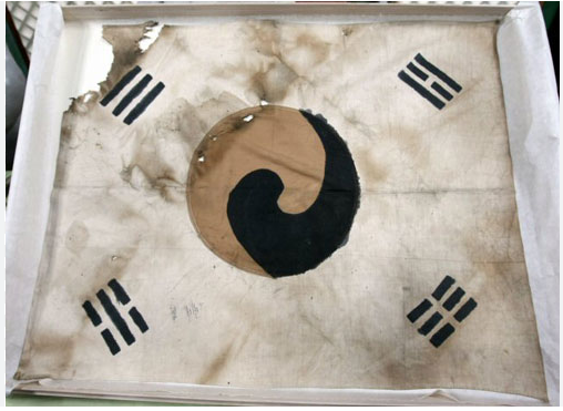 3·1운동 당시 독립운동가들이 손수 제작한 태극기