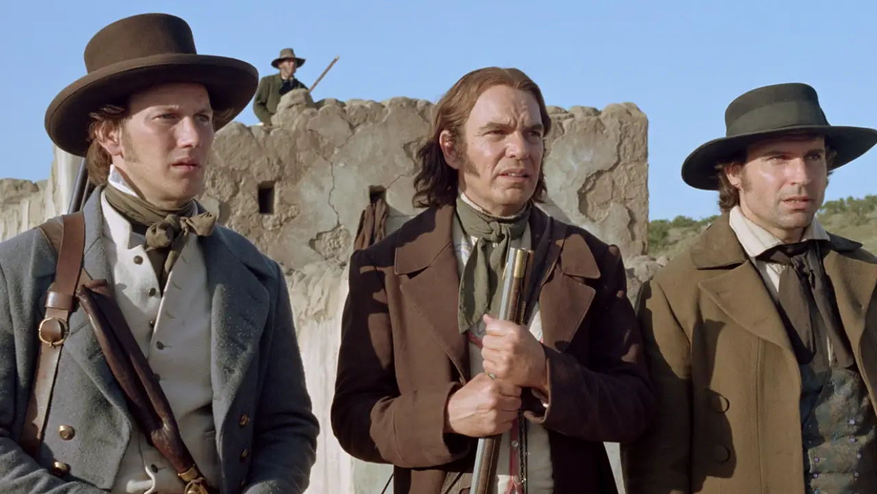 중심에 선 세 인물 / 알라모 뜻과 의미