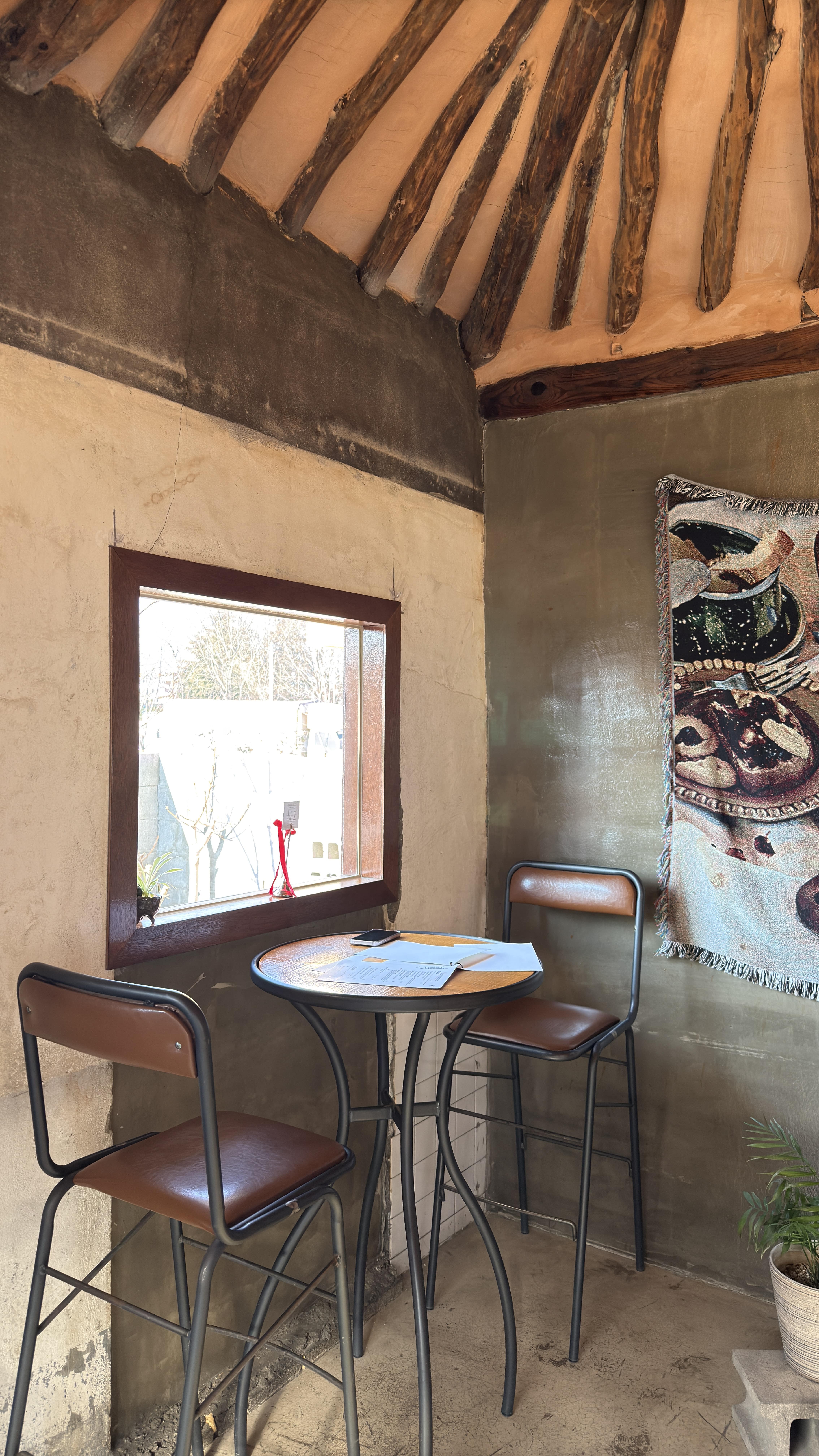 경주카페 고냅브로시스