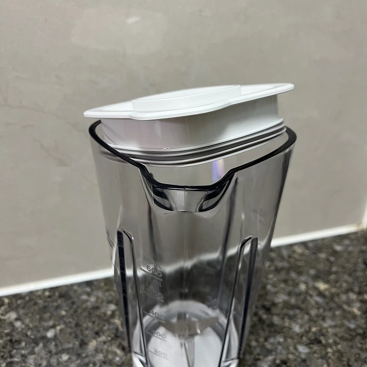 600ml 용량의 필립스 HR2602/10