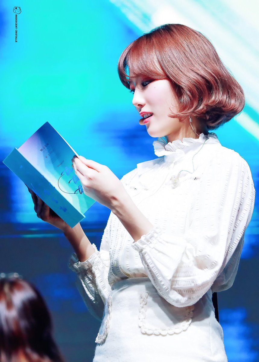 우주소녀 루다 인스타그램 사진 몸매