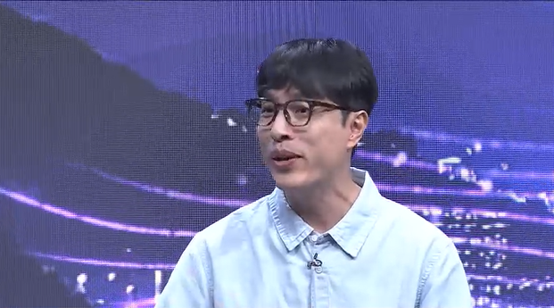 고 김영대 평론가