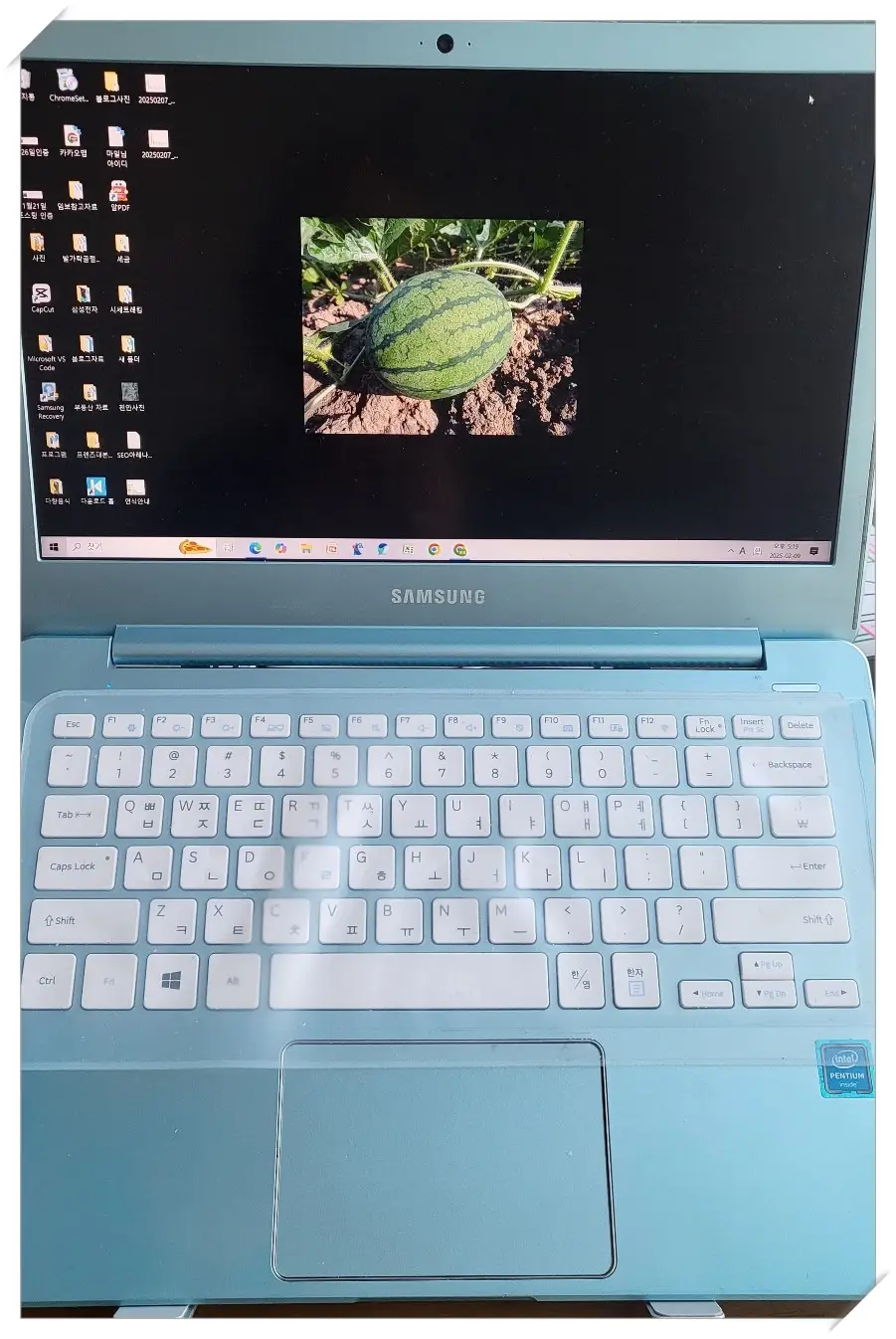 노트북-거치대-거치시-측면