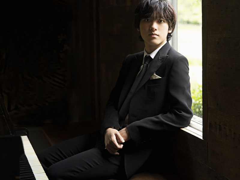 임윤찬프로필-2