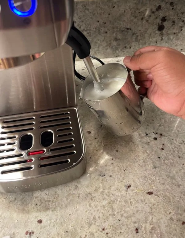 Ulasan Mesin Kopi Espresso Casabrews 3700Gense 20-Bar