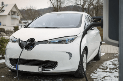 전기차 배터리의 수명을 결정짓는 5가지 핵심 요인