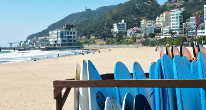 부산 송정 해수욕장 이미지입니다.