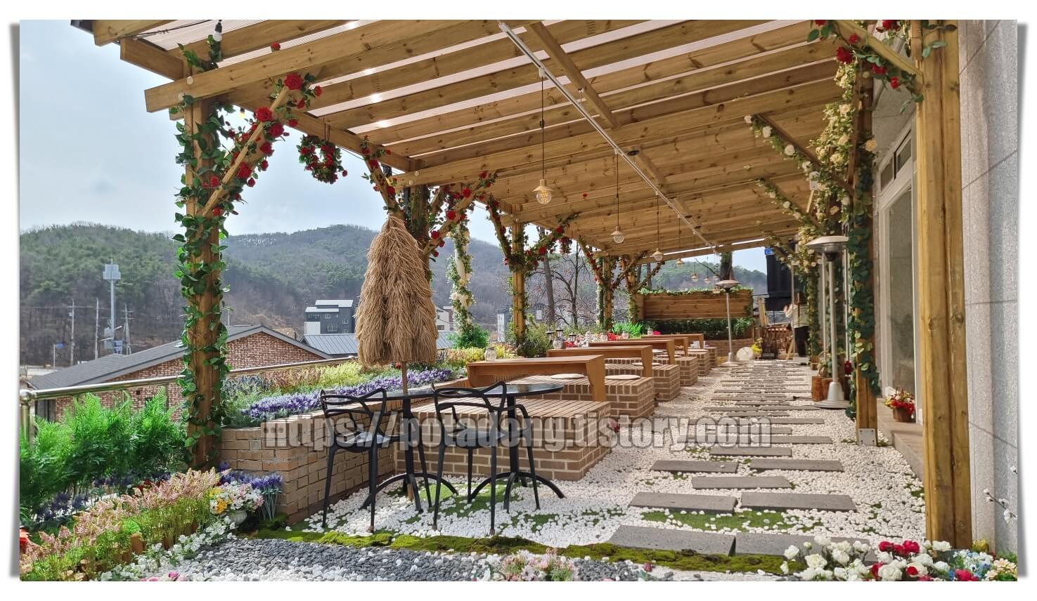 카페이히 실외테이블