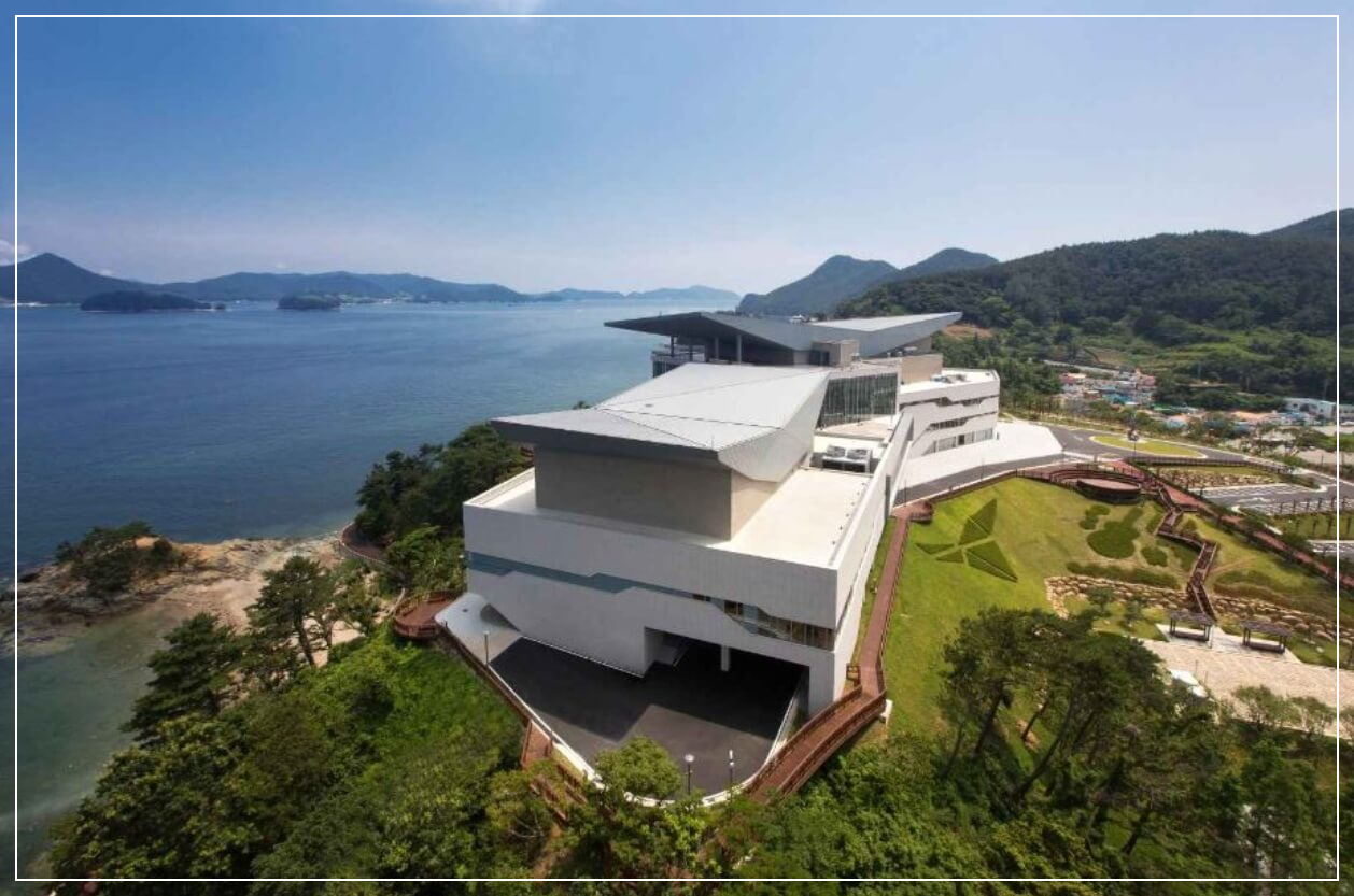 통영 가볼만한곳 베스트10 통영국제음악당