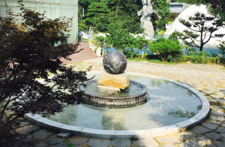 옥토끼 우주센터