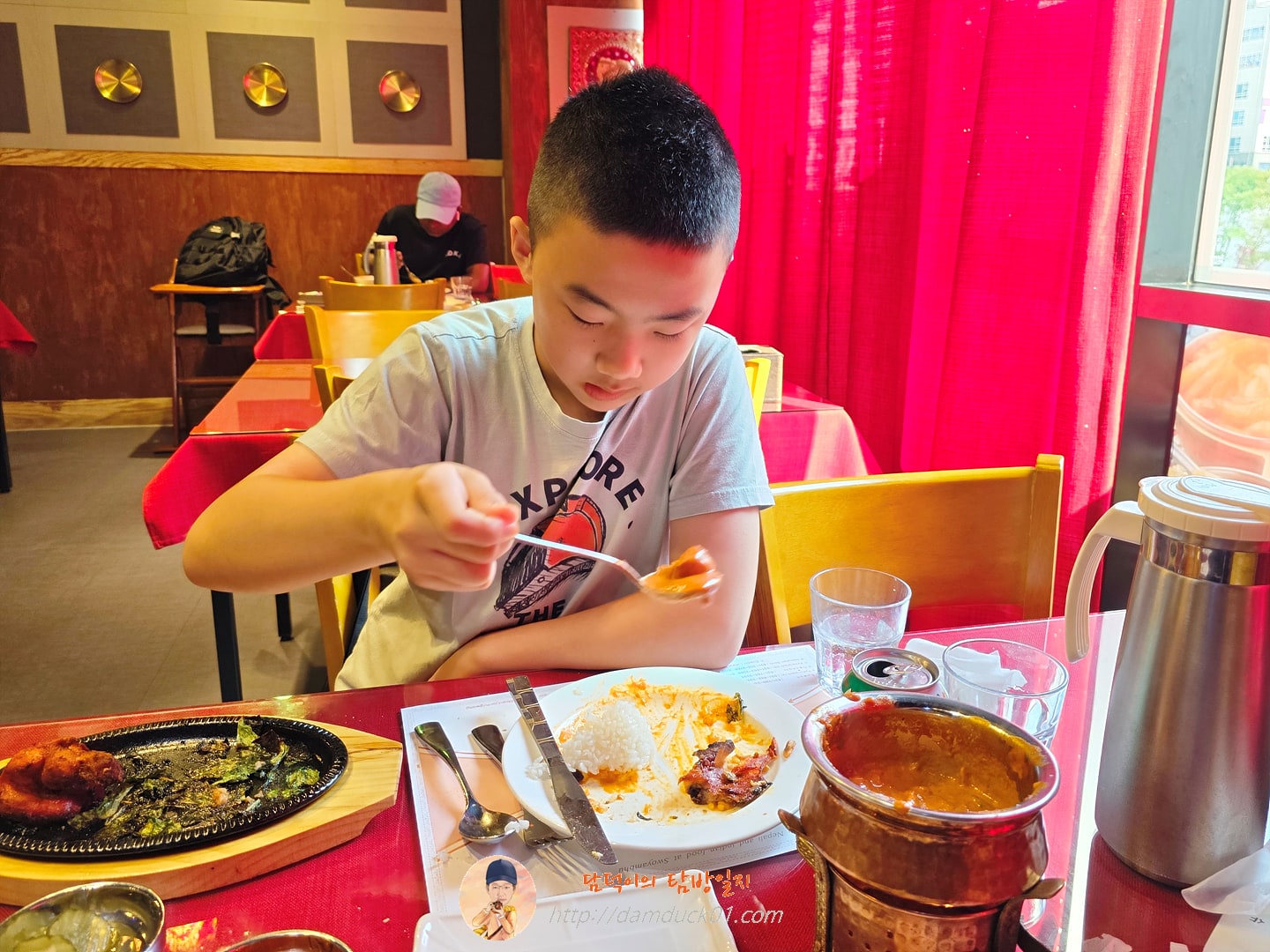 뭐든 맛있는 초등학생