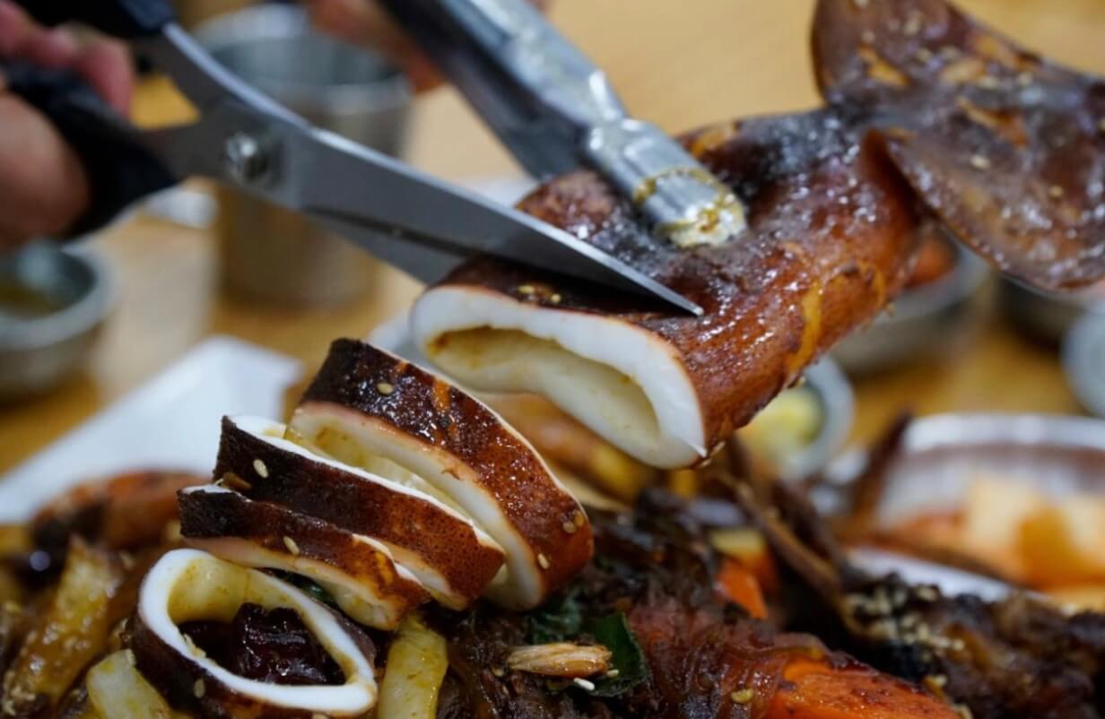 생방송-투데이-산더미-감자탕-소문의-맛집-정보-안내