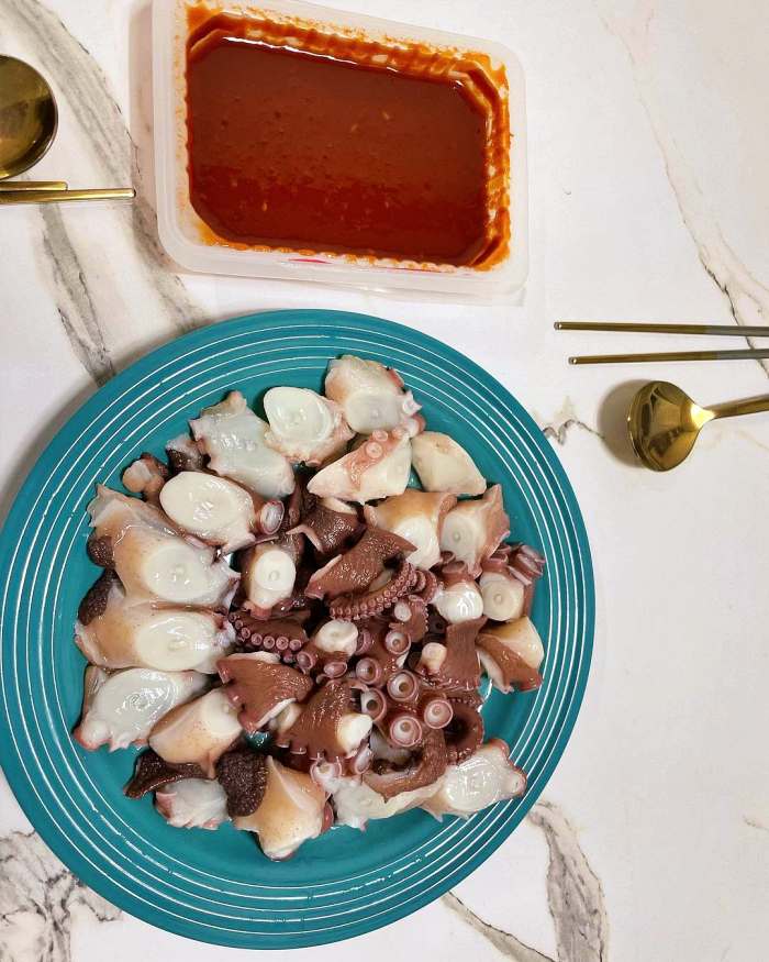 생방송투데이 강원 삼척 대문어 한상 맛집