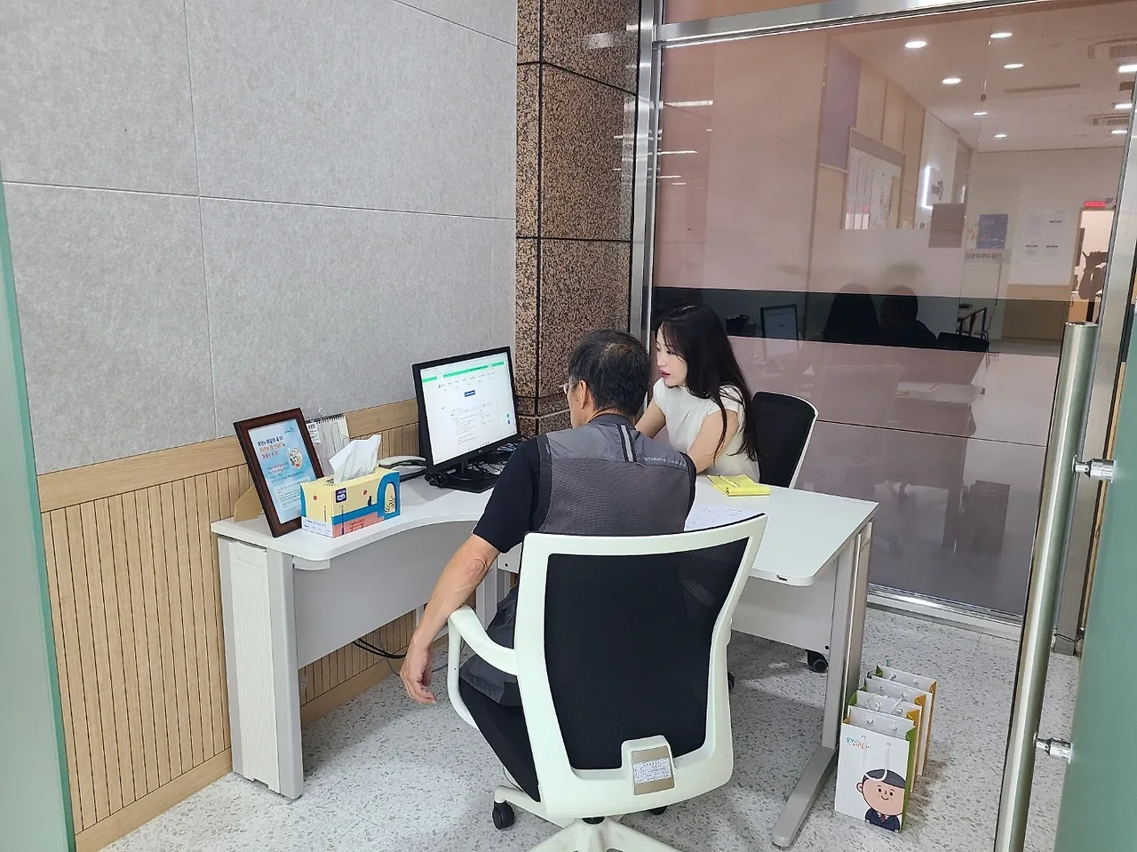 2026년 중장년내일센터 지원대상 총정리 40대 이후 재취업 준비, 이렇게 시작하세요