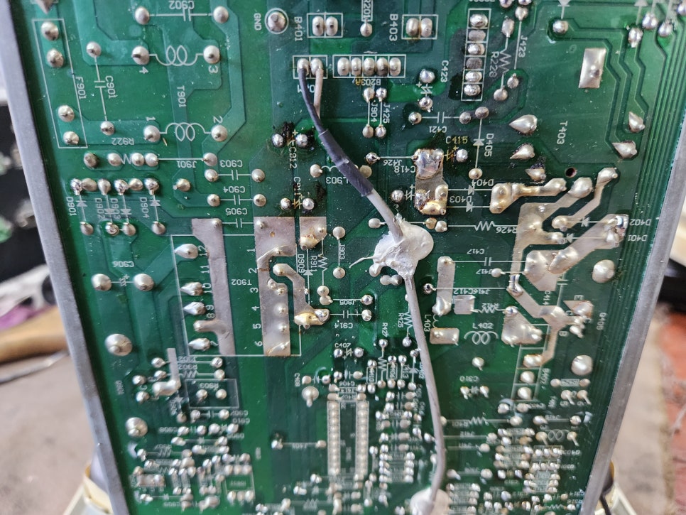 CRT 산업용 모니터 9" B/W CCTV CRT MONITOR MM-9 수리 화면 떨림(진동) 증상 수리 완료