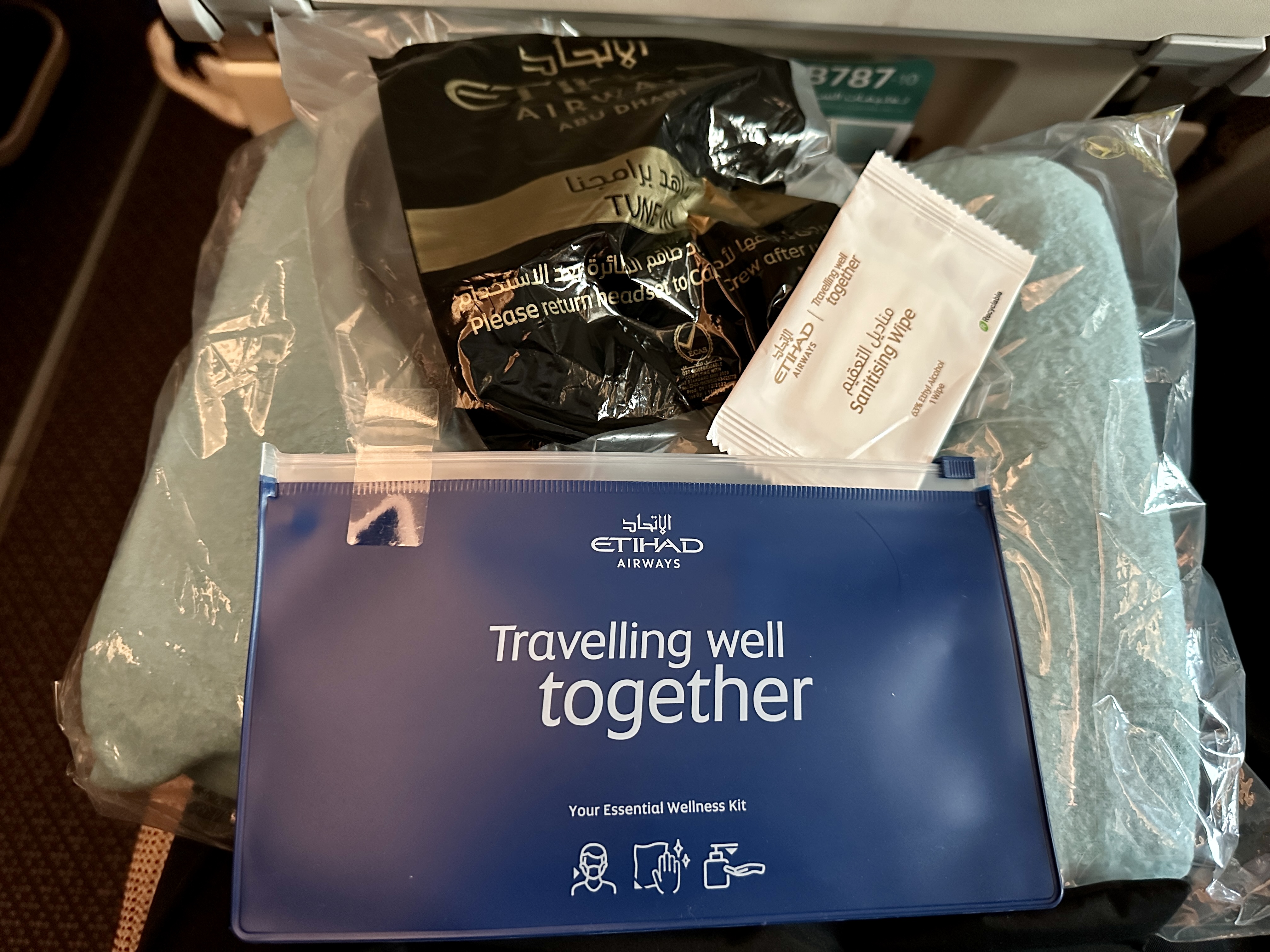 에티하드 항공 기내 키트