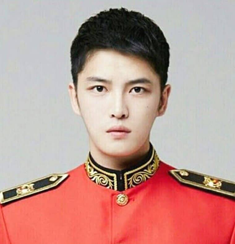 가수-김재중