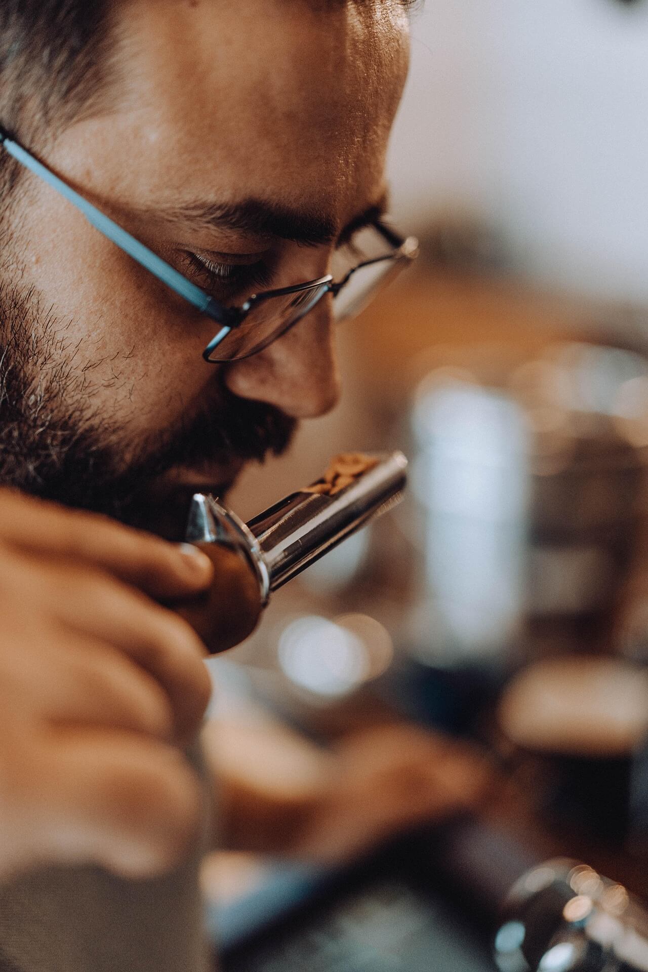구취 제거를 위한 실전 가이드: 원인부터 근본적 치료까지