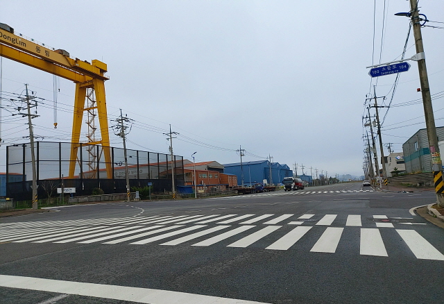 영암군 조선소 앞 차도