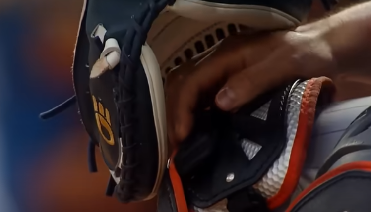 야구 피치컴 뜻 원리