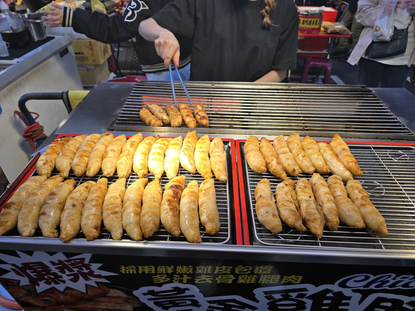 라오허제야시장_치킨롤