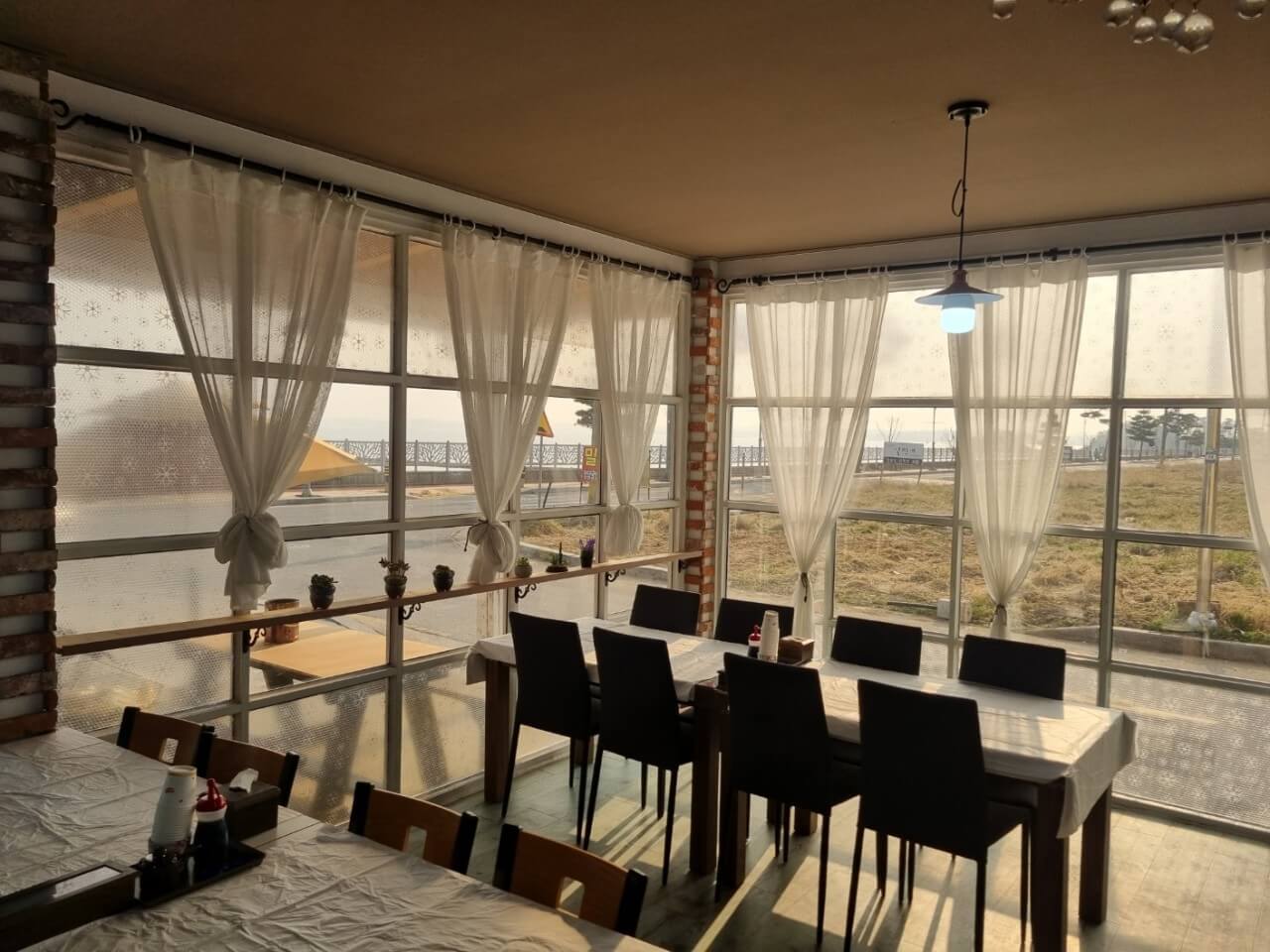 6시내고향 충남 서산 간월도 해물 손칼국수 맛집 간월도손칼국수