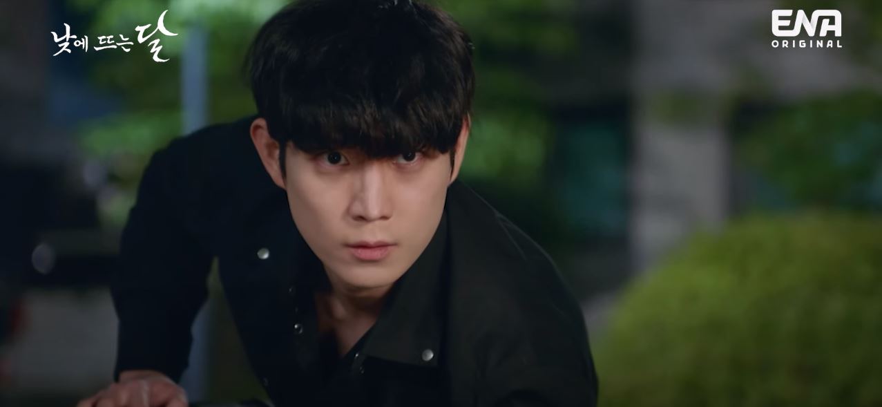 낮에뜨는달_2회