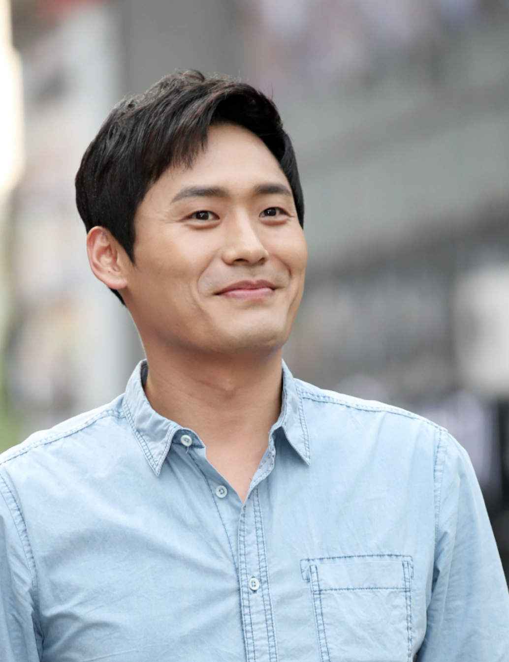 최대훈 활동