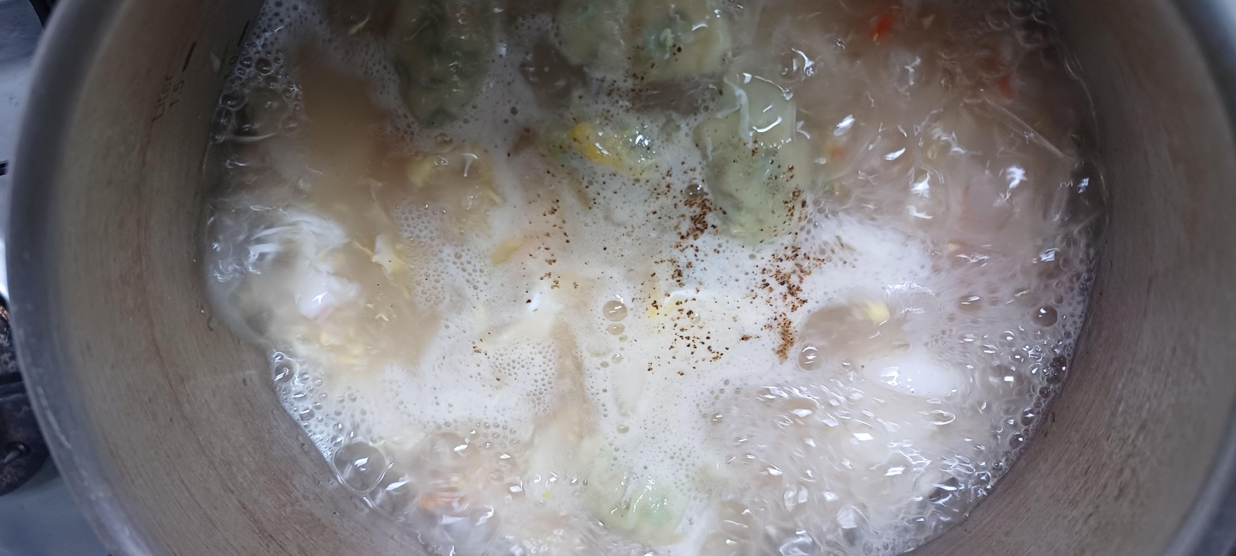 후춧가루 뿌리기