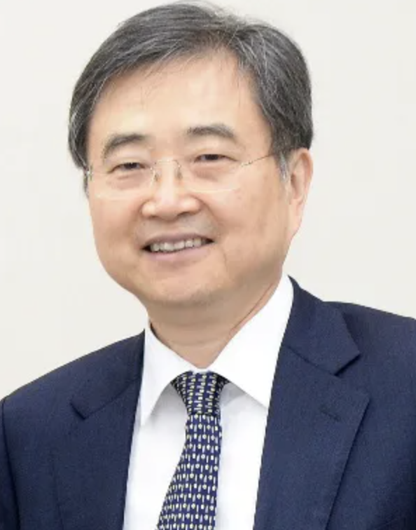 외교관 조현
