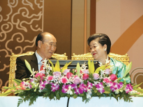 한학자 총재 프로필