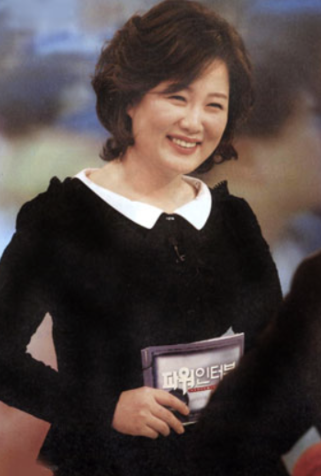 이금희 아나운서 젊은 시절 방송 장면