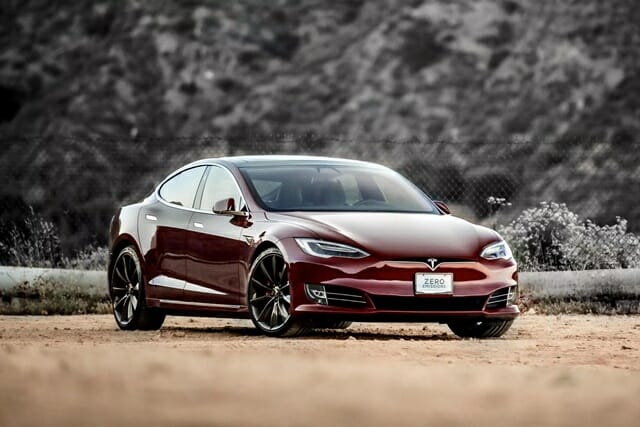 테슬라, 또 전 차종 최대 5천 달러 인하