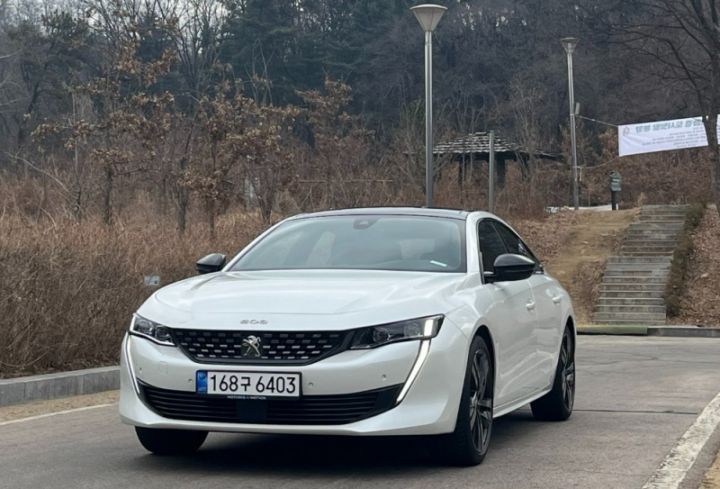푸조 508