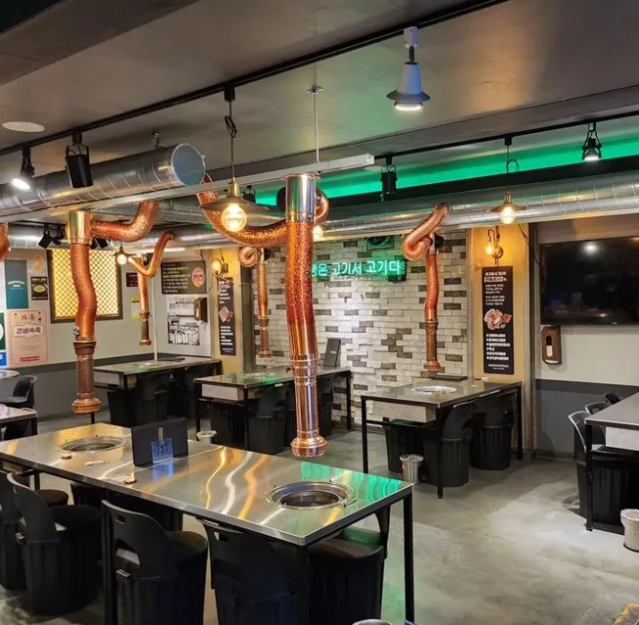 상구네돼지구이-내부-사진