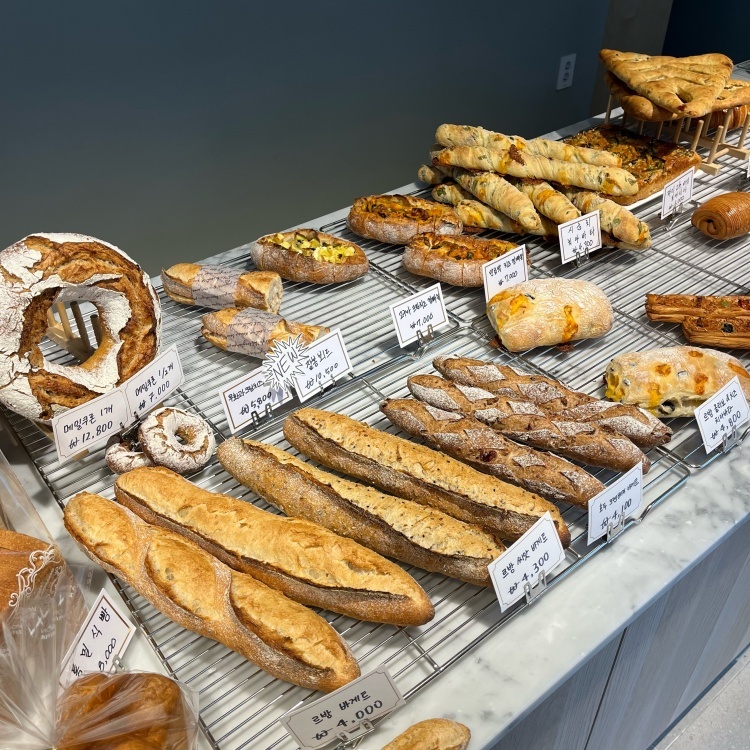 생활의달인 부산 쿠론 페스츄리 맘모스 크루아상 빵 맛집 위치 및 정보(빵의전쟁)