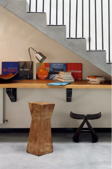 계단 아래 빈 공간 활용