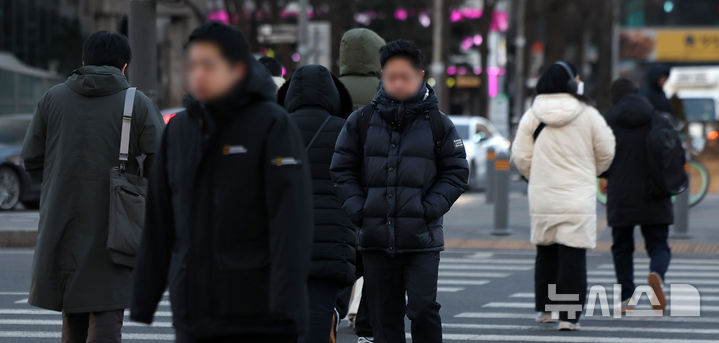 한파특보 발령: 2026년 4월 하순 역대급 한파주의보, 강원&middot;충남&middot;전북 기온 급락 및 황사 주의보