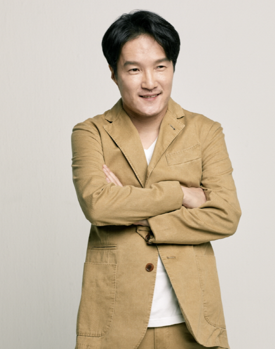 배우 이중옥