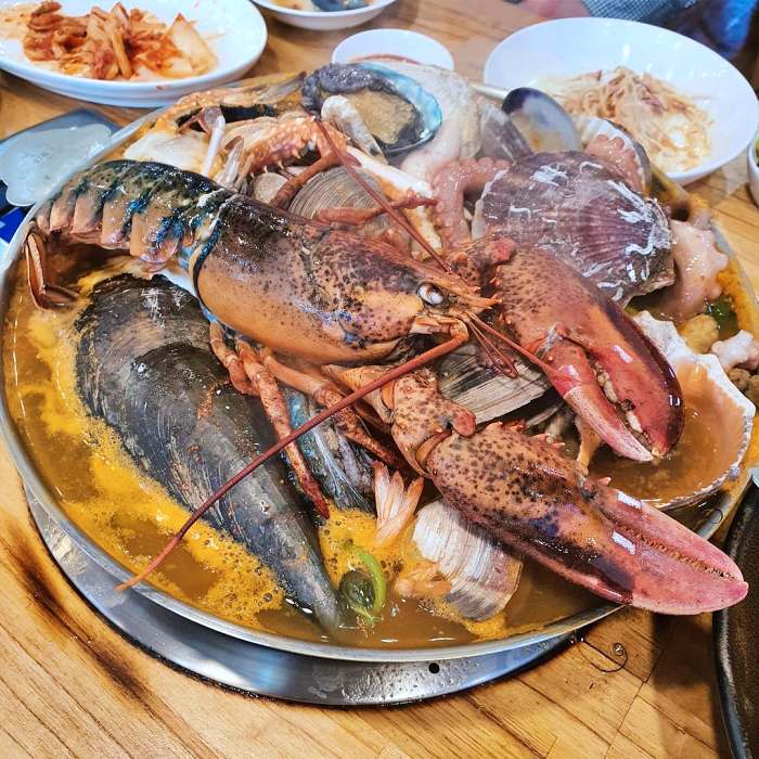 생방송 오늘저녁 부평 종합시장 해물탕거리 바닷가재 해물탕 맛집