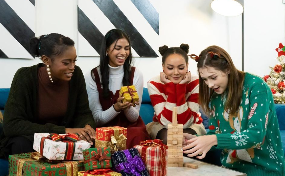 블랙스완-4인조