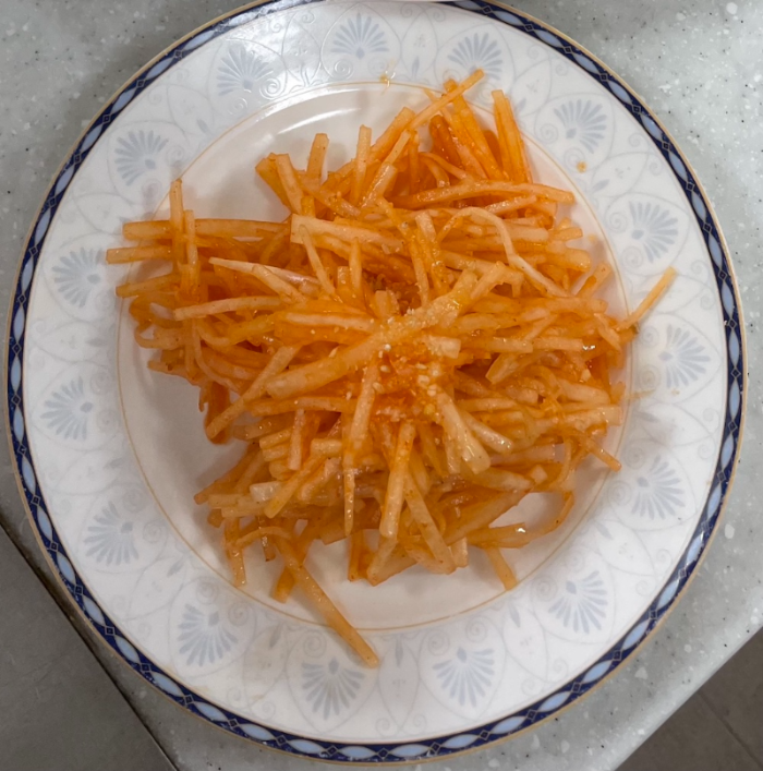 한식조리기능사 실기시험 준비 - 무생채- 완성 작품