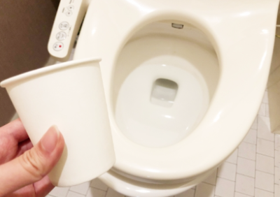 변기와 종이컴