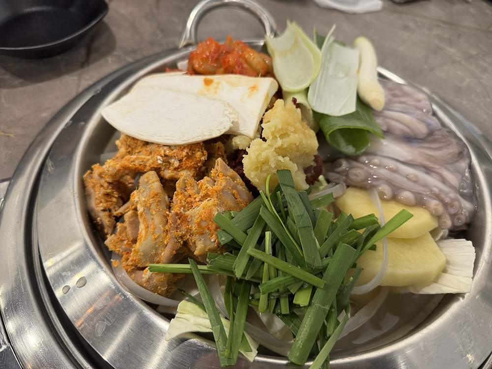 광화문 낙곱새 맛집, 달랭이 솔직 후기! 당면 추가는 무조건 필수