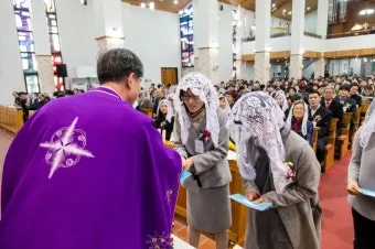 천주교 세례받는 구체적인 방법과 준비 과정 세례식 미사 안내_19